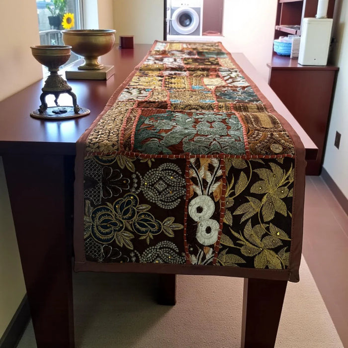 Table Runners - Maroon