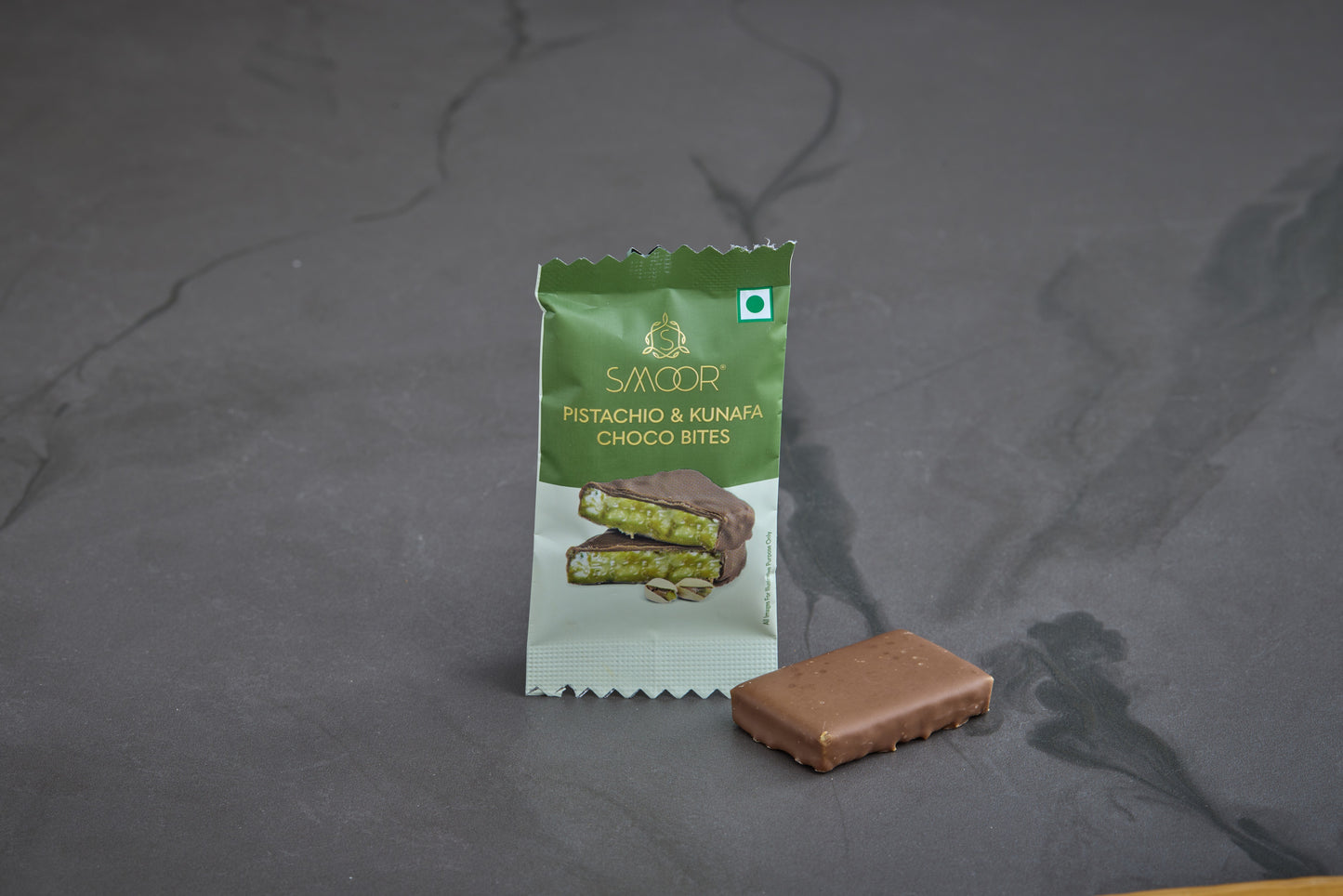 Pistachio & Kunafa Bite